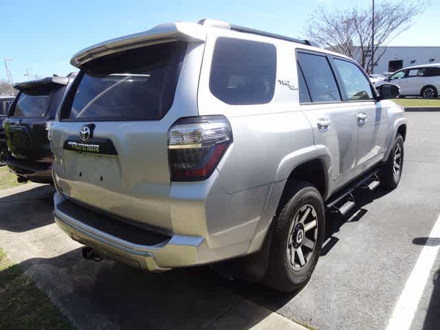 Thumbnail: 2022 Toyota 4Runner - 5
