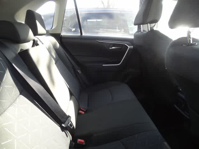 Thumbnail: 2025 Toyota RAV4 - 8