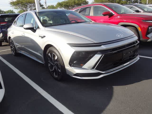 Thumbnail: 2024 Hyundai Sonata - 3
