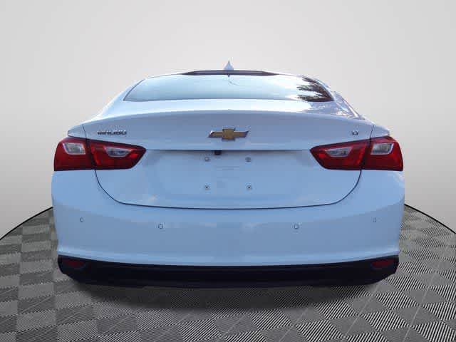 Thumbnail: 2024 Chevrolet Malibu - 3