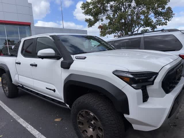 Thumbnail: 2025 Toyota Tacoma - 2