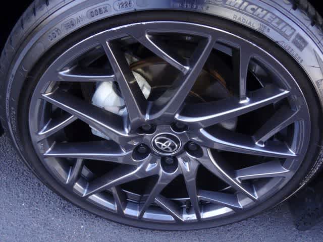 Thumbnail: 2025 Toyota Camry - 10