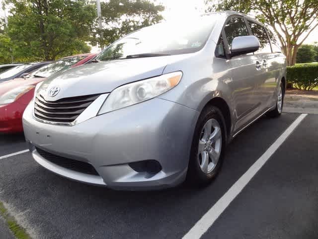 2011 Toyota Sienna LE -
                  Chesapeake, VA