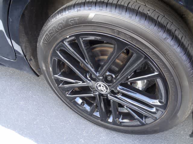 Thumbnail: 2025 Toyota Camry - 11