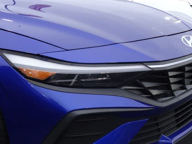 Thumbnail: 2024 Hyundai Elantra - 16