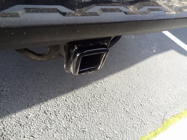 Thumbnail: 2022 Toyota Tacoma - 16