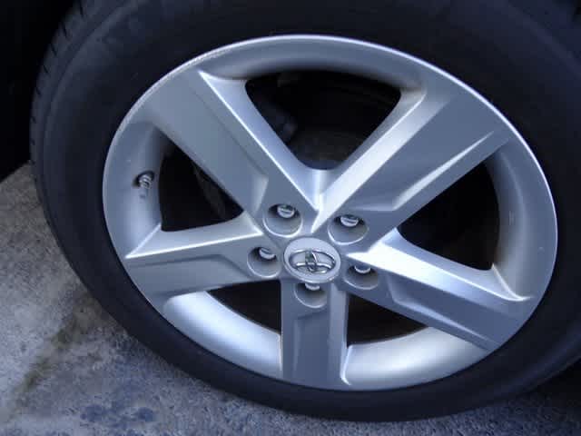 Thumbnail: 2012 Toyota Camry - 22