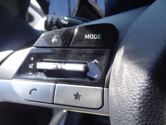 Thumbnail: 2025 Hyundai Elantra - 14