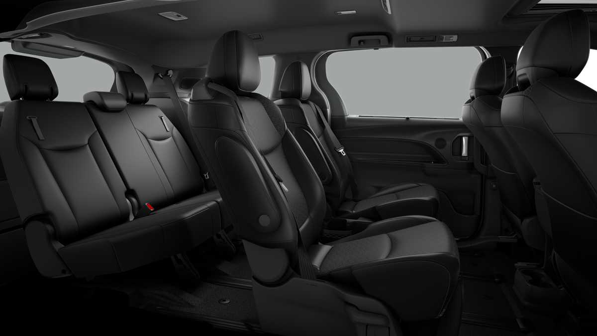 Thumbnail: 2025 Toyota Sienna - 21