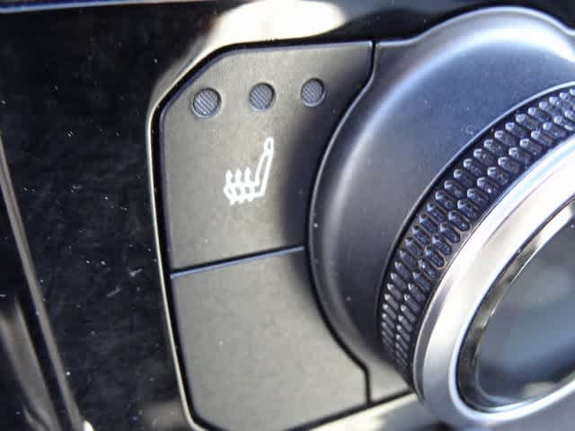 Thumbnail: 2023 Toyota Highlander - 11