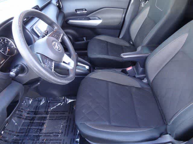 Thumbnail: 2020 Nissan Kicks - 6