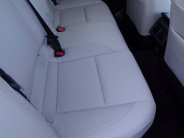 Thumbnail: 2025 Toyota Camry - 25