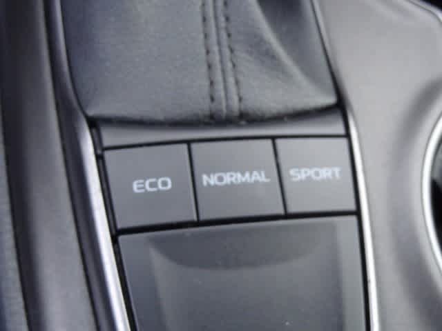 Thumbnail: 2023 Toyota Camry - 16