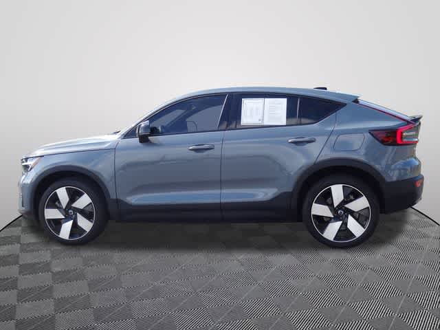 Thumbnail: 2023 Volvo C40 - 2