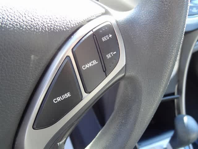 Thumbnail: 2013 Hyundai Elantra - 10