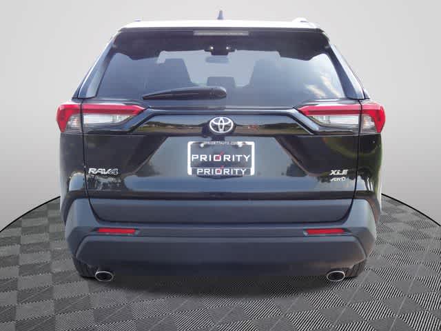 Thumbnail: 2025 Toyota RAV4 - 3