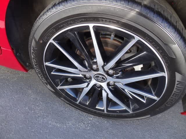 Thumbnail: 2024 Toyota Camry - 12