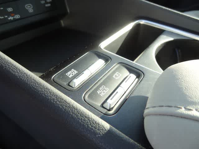 Thumbnail: 2024 Hyundai Sonata - 21