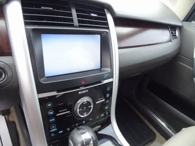 Thumbnail: 2011 Ford Edge - 9