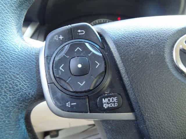 Thumbnail: 2012 Toyota Camry - 9