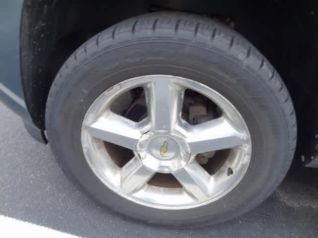 Thumbnail: 2012 Chevrolet Avalanche 1500 - 20