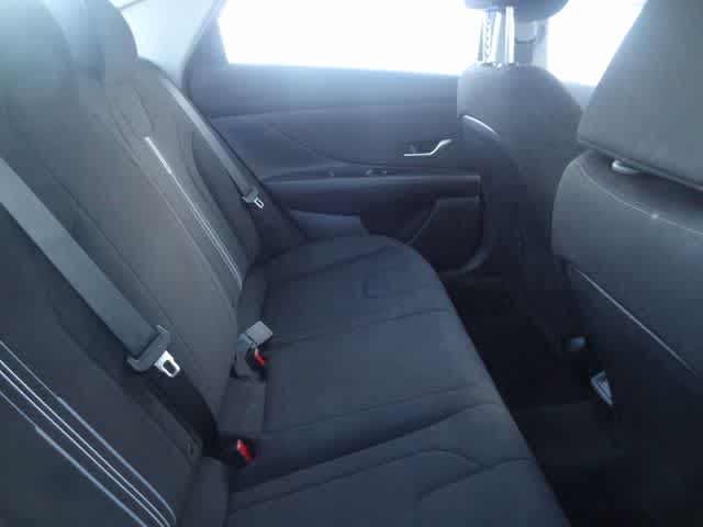 Thumbnail: 2024 Hyundai Elantra - 9