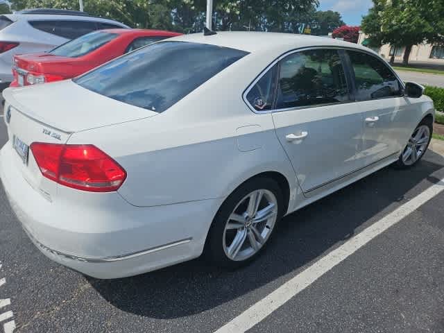 Thumbnail: 2014 Volkswagen Passat - 5