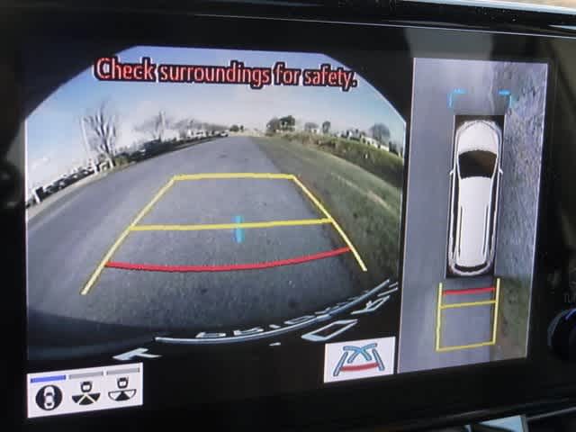 Thumbnail: 2023 Toyota Sienna - 39