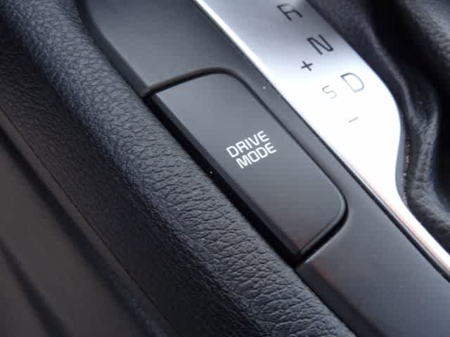 Thumbnail: 2024 Kia Forte - 14