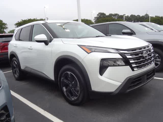 Thumbnail: 2025 Nissan Rogue - 4