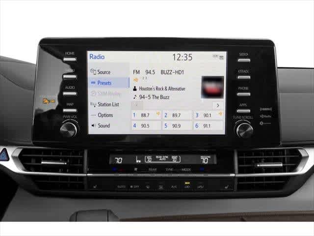 Thumbnail: 2024 Toyota Sienna - 7