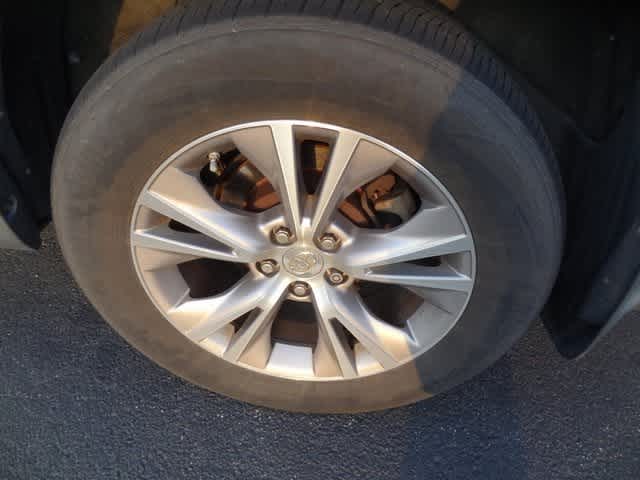 Thumbnail: 2015 Toyota Highlander - 11