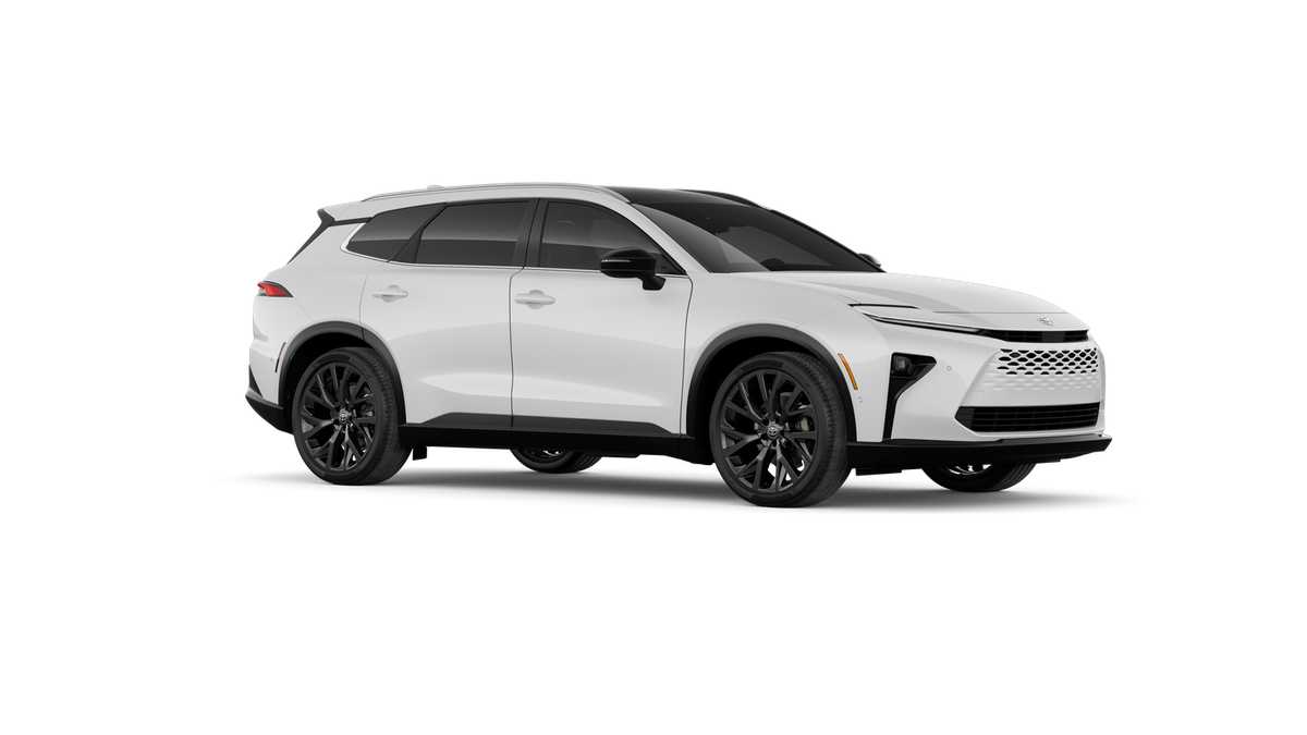 Thumbnail: 2026 Toyota Crown Signia - 12