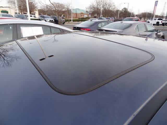 Thumbnail: 2022 Honda Insight - 17