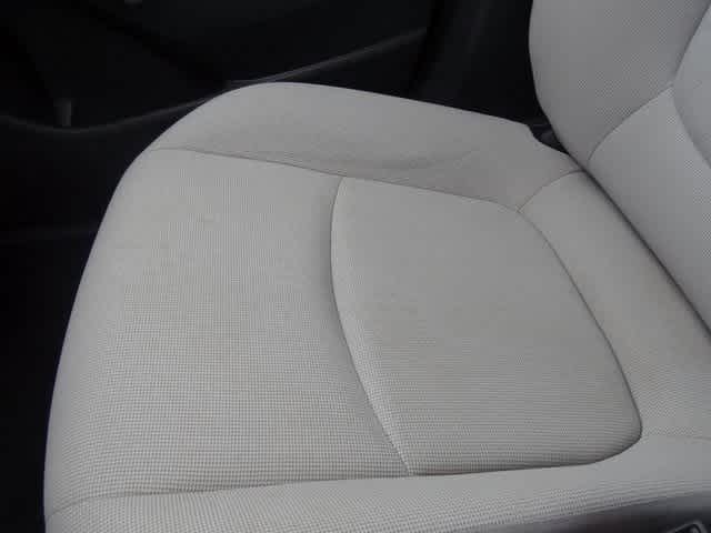 Thumbnail: 2022 Toyota Corolla Cross - 20