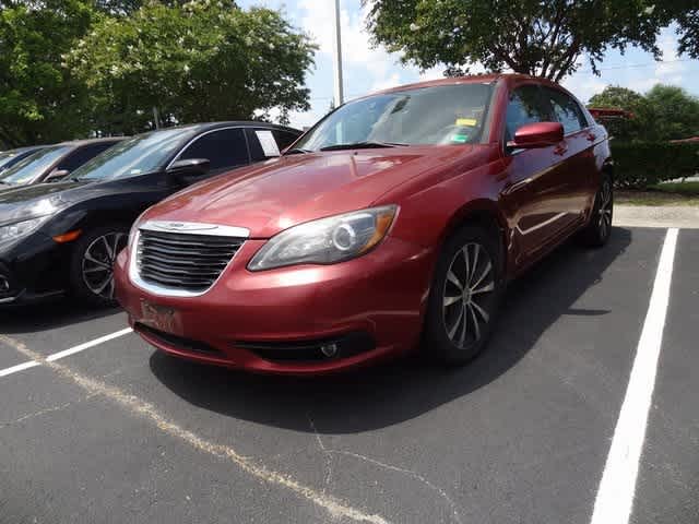 2013 Chrysler 200 Limited -
                  Chesapeake, VA