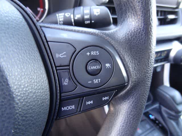 Thumbnail: 2024 Toyota RAV4 - 17