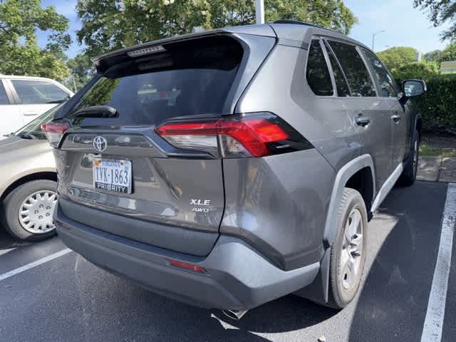 Thumbnail: 2022 Toyota RAV4 - 3