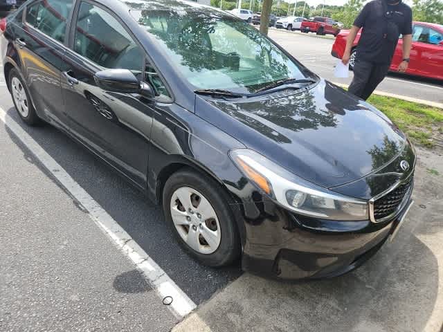 Thumbnail: 2018 Kia Forte - 4