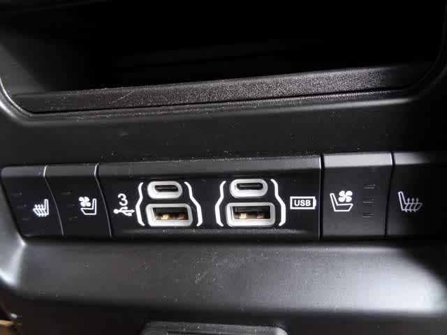 Thumbnail: 2019 RAM 1500 - 25