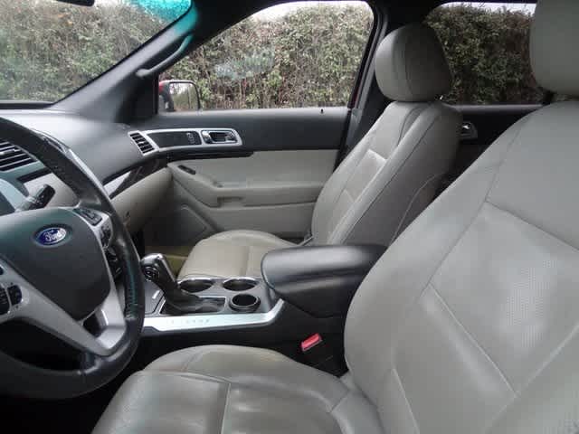 Thumbnail: 2012 Ford Explorer - 7
