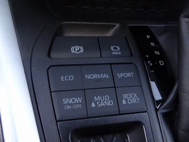 Thumbnail: 2023 Toyota RAV4 - 12