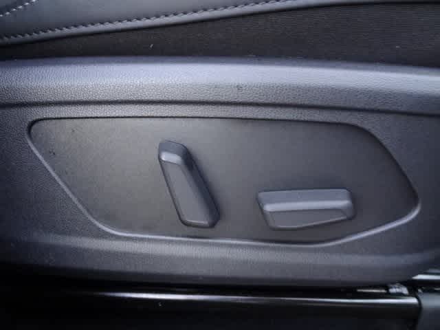 2024 Kia Sorento EX 22