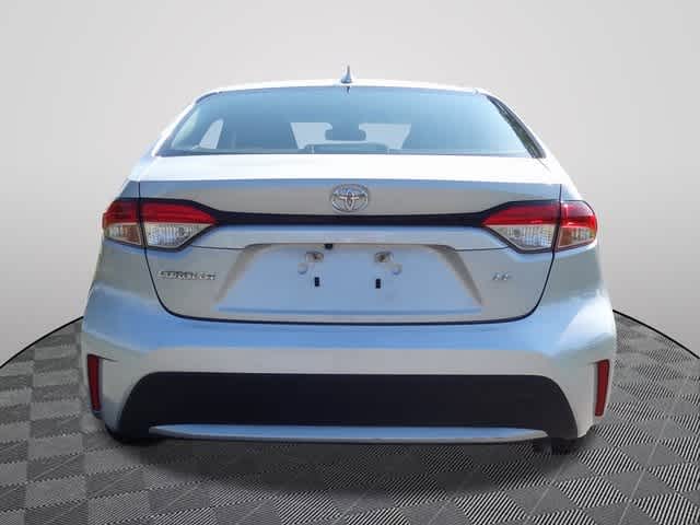 Thumbnail: 2022 Toyota Corolla - 3