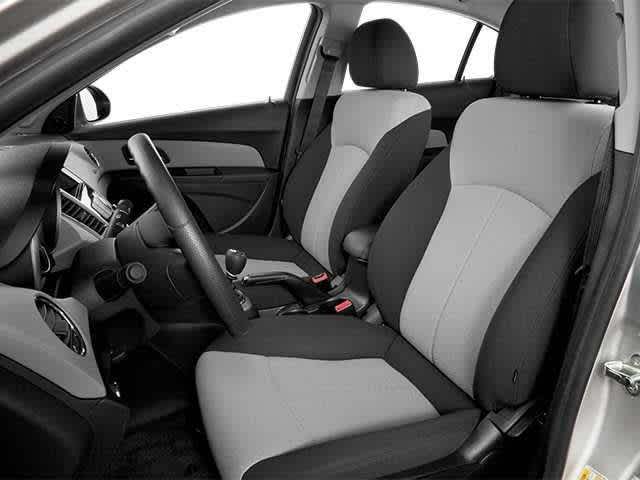 Thumbnail: 2013 Chevrolet Cruze - 6