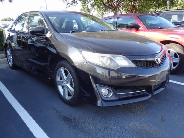 Thumbnail: 2012 Toyota Camry - 3