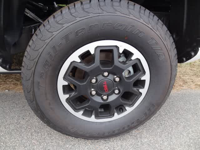 Thumbnail: 2025 Toyota Tacoma - 29