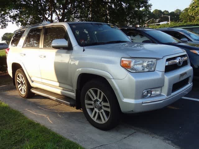 Thumbnail: 2013 Toyota 4Runner - 3