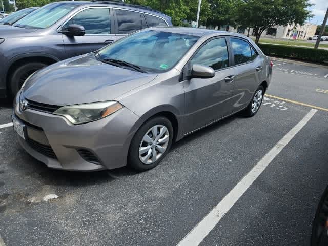 Thumbnail: 2015 Toyota Corolla - 4