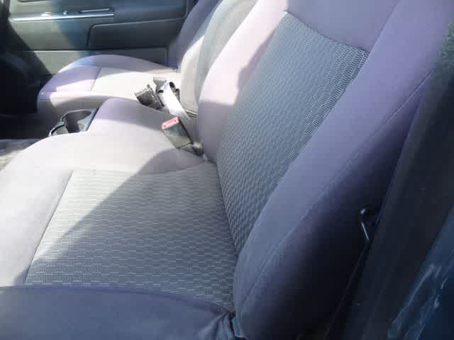 Thumbnail: 2012 Chevrolet Colorado - 8